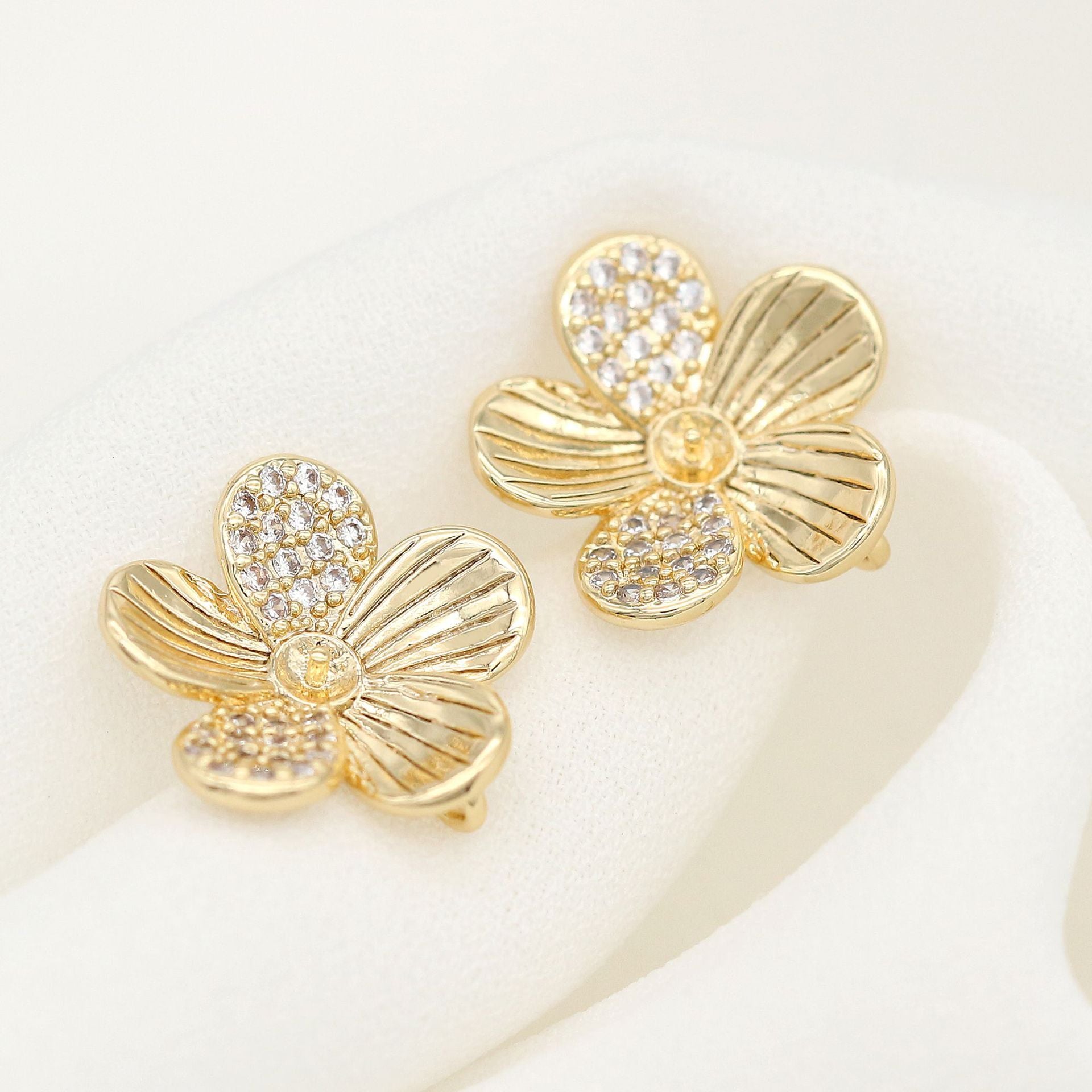 925 Silver Zircon Stud Earrings
